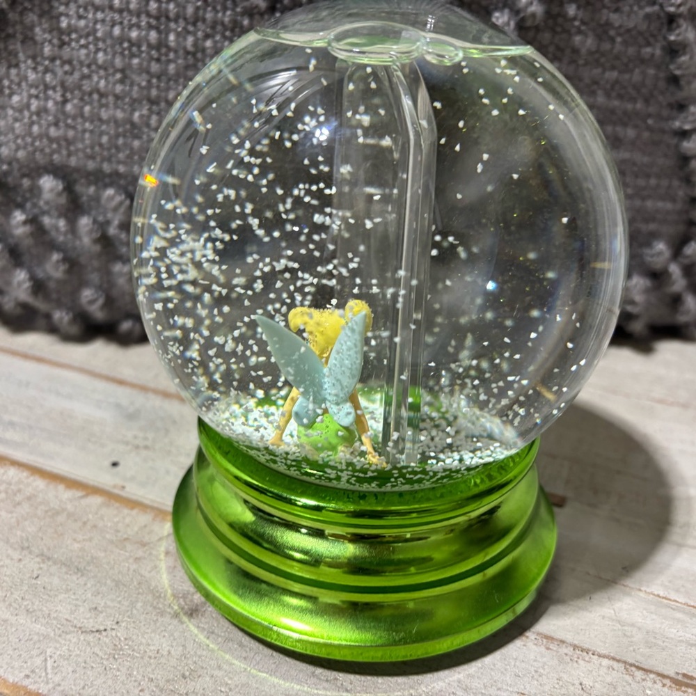New!❤️Disney Tinkerbell Photo Snowglobe - Picture 4 of 6